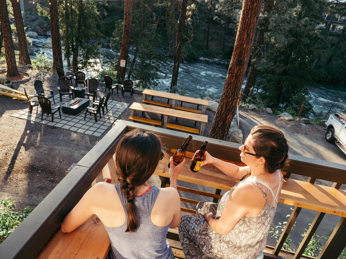 LOGE Leavenworth Riverside Buitenkant foto